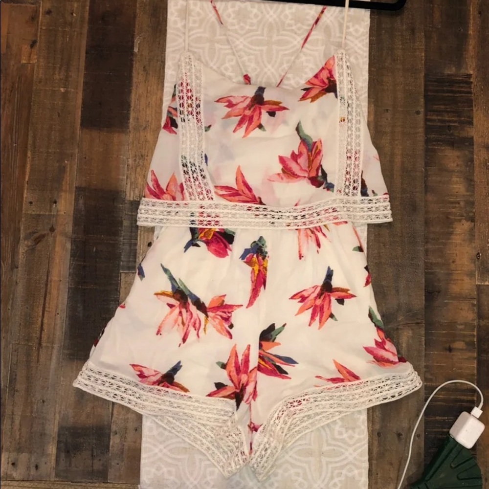 FLORAL ROMPER